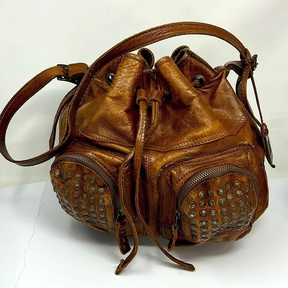 Frye Brooke Studded Drawstring Bucket Bag Purse Brown Leather Shoulder Bag - Picture 1 of 12